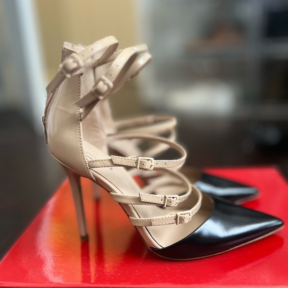 Aldo Black and Nude Buckle Up Stiletto - Picture 4 of 8